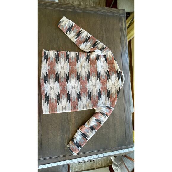 Small altar'd state south west shacket western - Picture 7 of 16